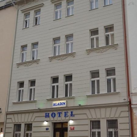 מלון Aladin Praha מראה חיצוני תמונה